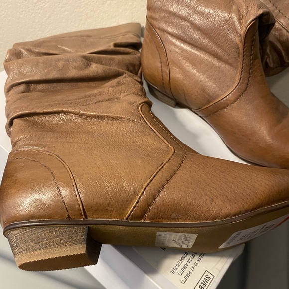 Steve Madden Brown Slouchy Leather Boots size 5.5 - Picture 2 of 6